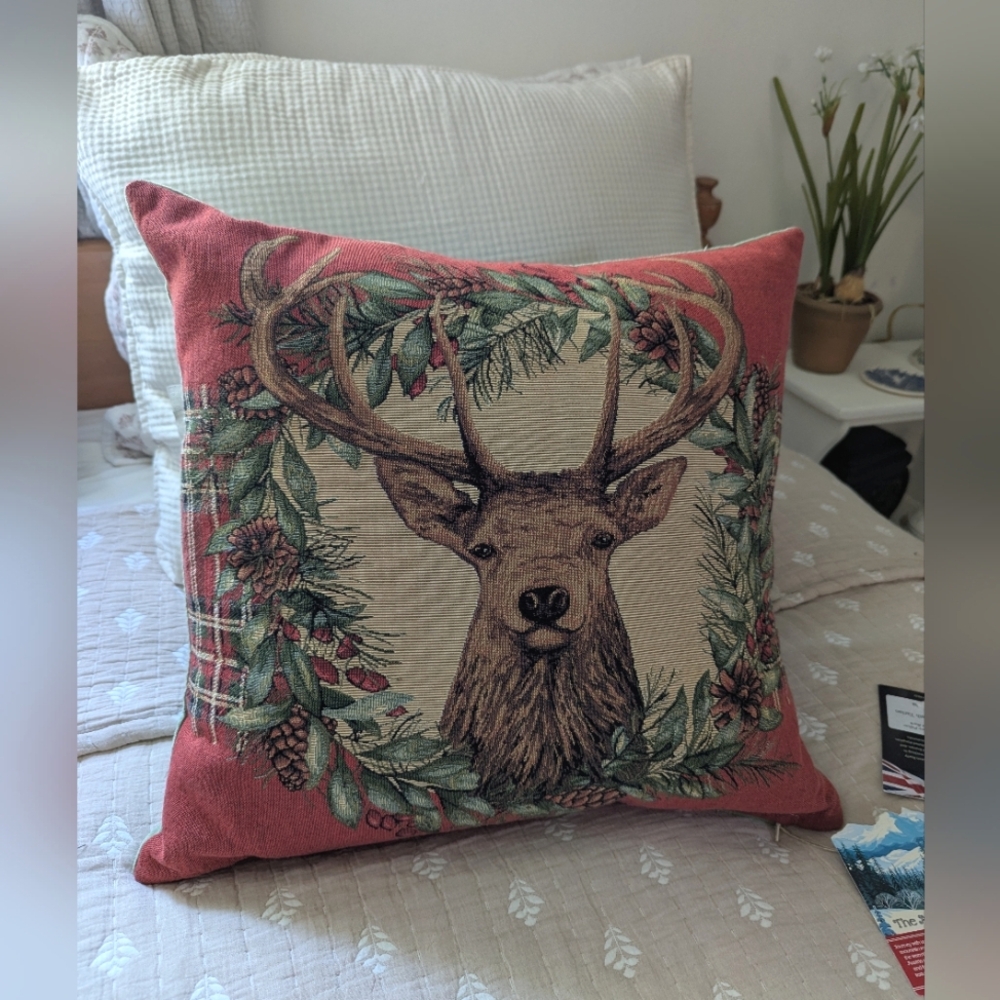 Hines Of Oxford Stags Head Wreath Tartan Red Pillow Cover With Feather Insert